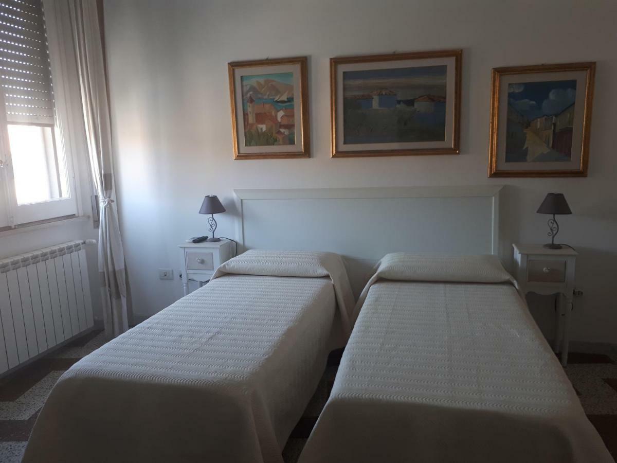 Dante Alighieri Guest House Cagliari Exteriér fotografie