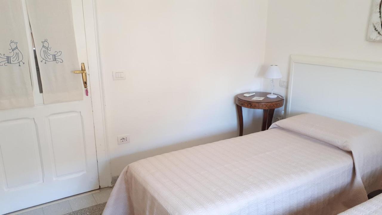 Dante Alighieri Guest House Cagliari Exteriér fotografie